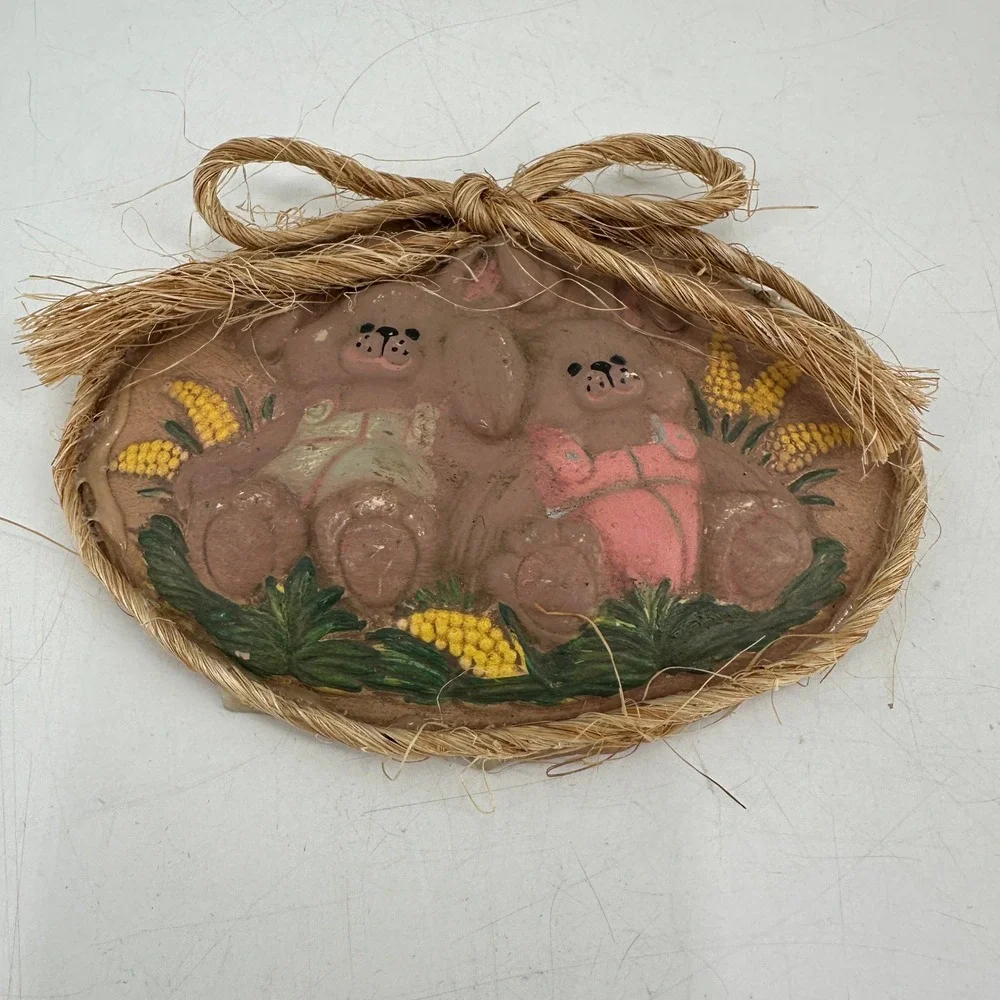 Vintage 1998 Hand Painted Ceramic Teddy Bear Wall Plaque Jute Rope Border Rustic